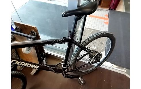 VTT ROCKRIDER 8.1