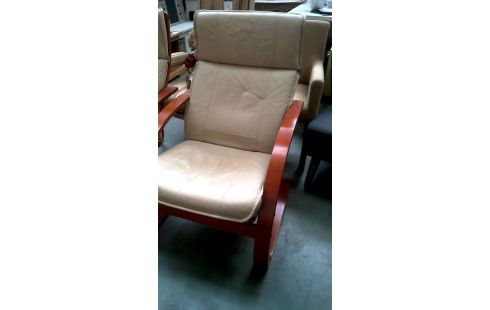 BUTACA. IKEA BEIS CUERO LA UNIDAD