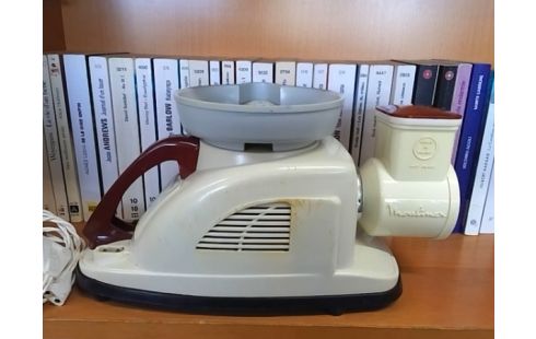 ROBOT MENAGER MOULINEX CHARLOTTE