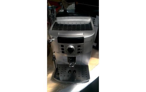 KOFFIEZET ELEK DELONGHI ECAM 22,110B