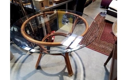 TABLE RONDE EN ROTIN DESSUS VERRE