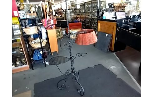 LAMPADAIRE FER FORGE