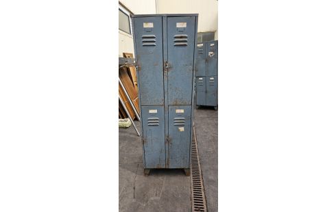 ARMOIRE METAL 4 PORTES