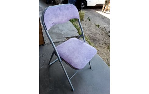 CHAISE PLIANTE MÉTAL