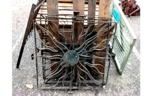 DECORATION METAL STYLE GARDE CORPS