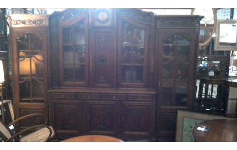 LUIKSE KAST ETALAGE/KLOK/ZELDZAAM