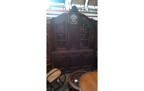 LUIKSE KAST ETALAGE/KLOK/ZELDZAAM