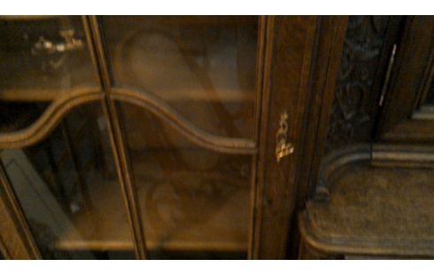 LUIKSE KAST ETALAGE/KLOK/ZELDZAAM