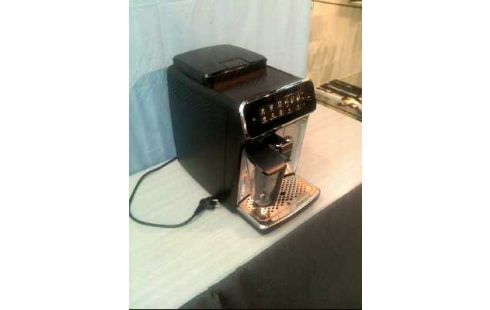 KAFFEEMASCHINE EP3246 <PHILIPS> VOLLAUTOMAT
