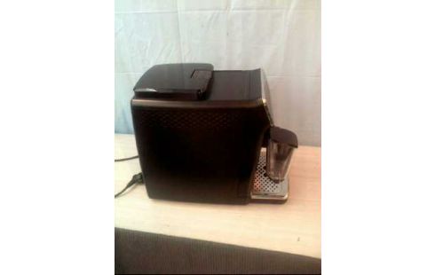 KAFFEEMASCHINE EP3246 <PHILIPS> VOLLAUTOMAT