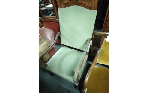 FAUTEUIL STYLE LOUIS  XIII