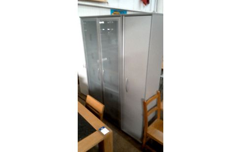 BÜROSCHRANK 3 TÜREN