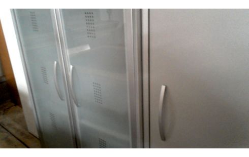 BÜROSCHRANK 3 TÜREN