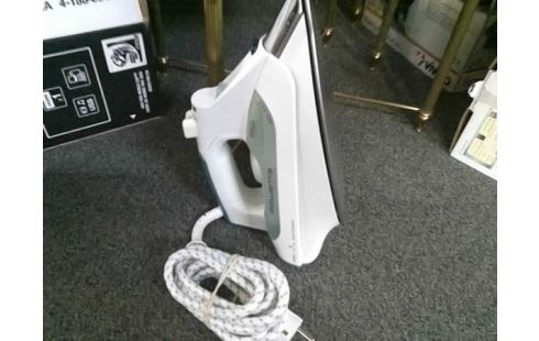 FER A REPASSER ROWENTA