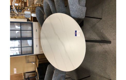 TABLE OVALE BLANCHE EN CERAMIC