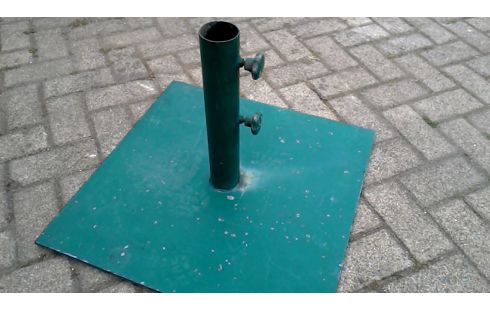 SCHIRMSTÄNDER EISEN GRÜN