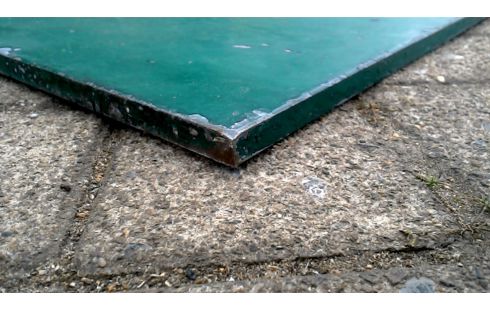 SCHIRMSTÄNDER EISEN GRÜN