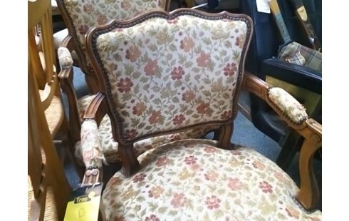 FAUTEUIL MOTIF FLEURS