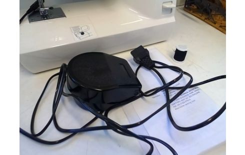 MACHINE A COUDRE E&R