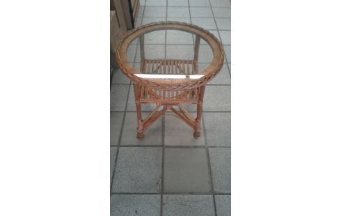 TABLE BASSE ROTIN