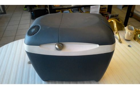 EISSCHRANK ELEKTRISCH