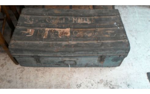 CANTINE MILITAIRE EN L'ETAT