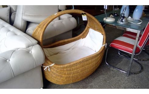 COUFFIN BERCEAU EN ROTIN