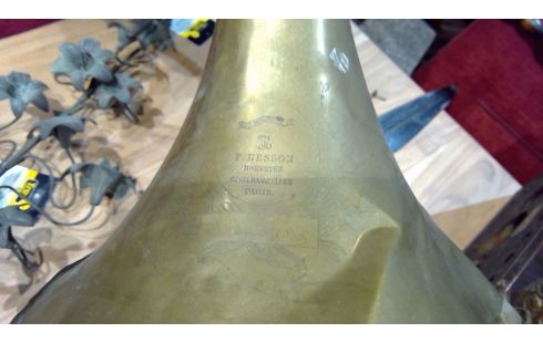 INSTRUMENT DE MUSIQUE COR