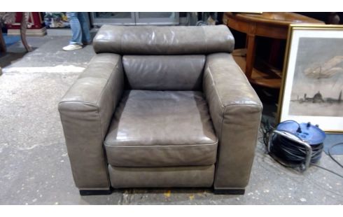 FAUTEUIL CUIR