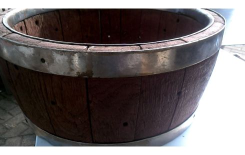 BLOEMPOT 1/2 TON HOUT