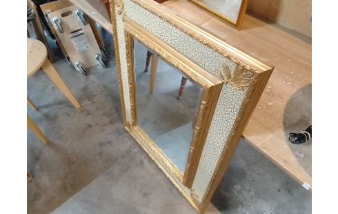 MIROIR MOULURES DORE GM