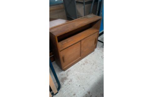 REGAL 2 IM VINTAGE-STIL IM DERZEITIGEN ZUSTAND