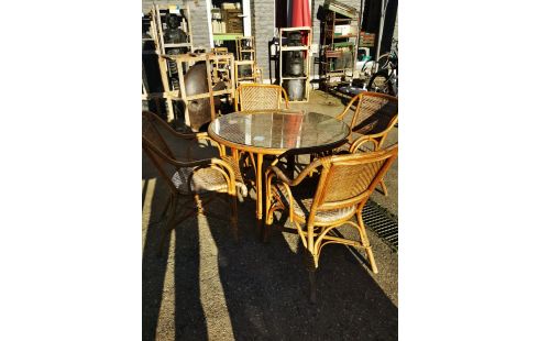 TABLE + 4 FAUTEUIL DE JARDIN