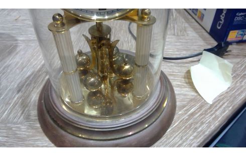 HORLOGE 400 JOURS EN L'ÉTAT