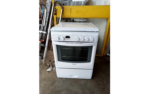 GAZINIERE ARISTON BUTANE ACCRSV