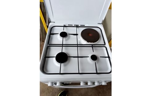 GAZINIERE ARISTON BUTANE ACCRSV
