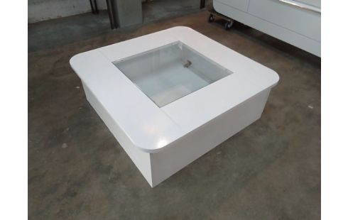 TABLE BASSE BLANC LAQUE VITRE EN L'ETAT