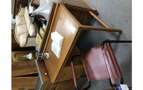 BUREAU ANNEE 70 3 TIROIRS