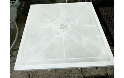 TABLE JARDIN BLANCHE CARRÉE