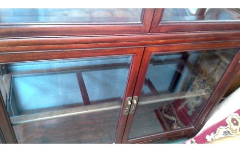 ESCAPARATE ORIENTAL 2 CUERPOS MADERA DE ROSAL BISELADO HIELO 4 PUERTAS ILUMINADO