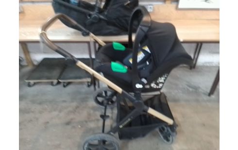 POUSSETTE BABY MOOV + SIEGE AUTO
