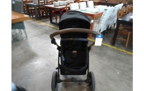 POUSSETTE BABY MOOV + SIEGE AUTO