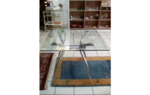 TISCH 2X GLASPL. RUND O. QUADR. MET.GEST.