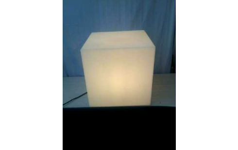 LAMPE OUTDOOR WÜRFEL WEIß