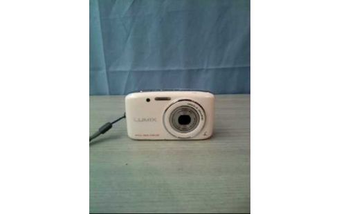 DIGITALKAMERA LUMIX <PANASONIC> DMC-S2