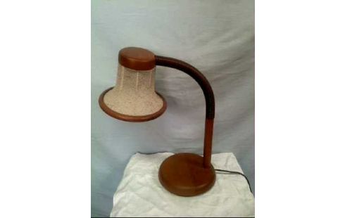 TISCHLAMPE HOLZ VERST. SCHIRM STOFF BEIGE