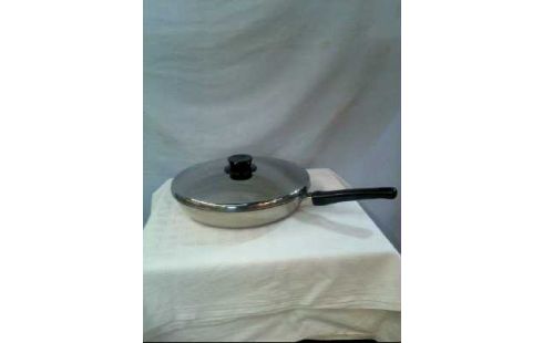 PFANNE MIT DECKEL <BLANCO>