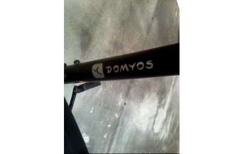 HOMETRAINER <ESSENTIAL DOMYOS> SCHWARZ