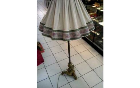 STEHLAMPE 2-L SCHIRM BEIGE-FLORAL MESS.FUß