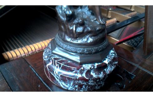 STATUE BRONZE DEDICACE MOREAU